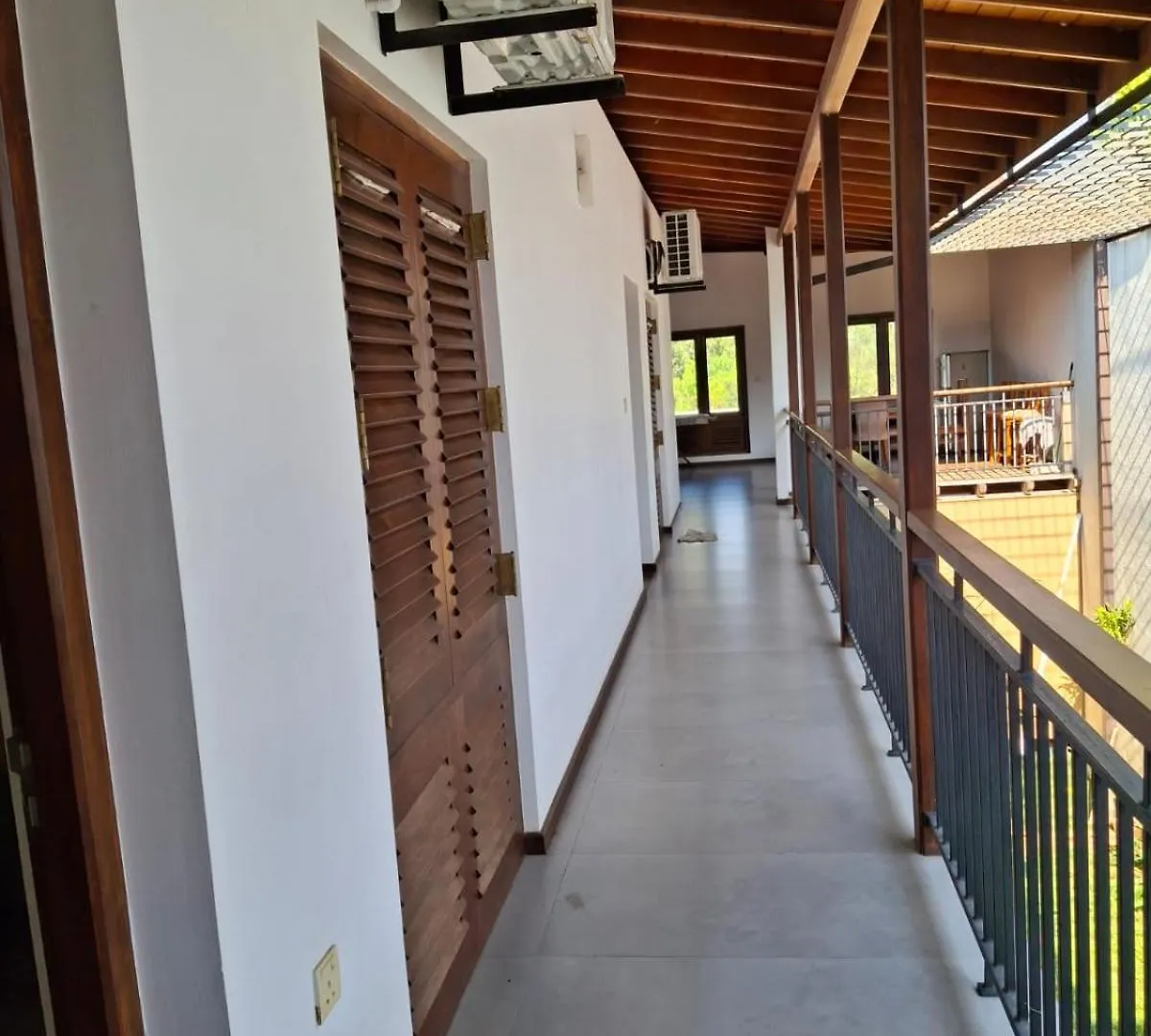 מלון נגומבו Temple View 0*,  סרי לנקה